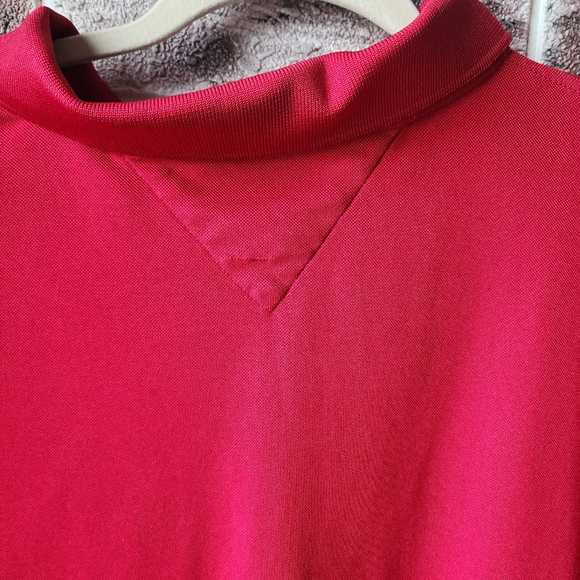 Red Polo - Picture 16 of 16